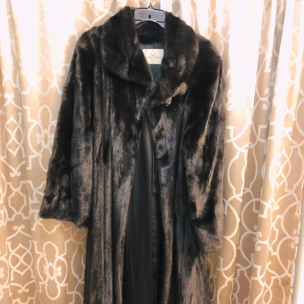 VINTAGE!!!! Full length 100% MINK Fur Coat by Alfred Sung